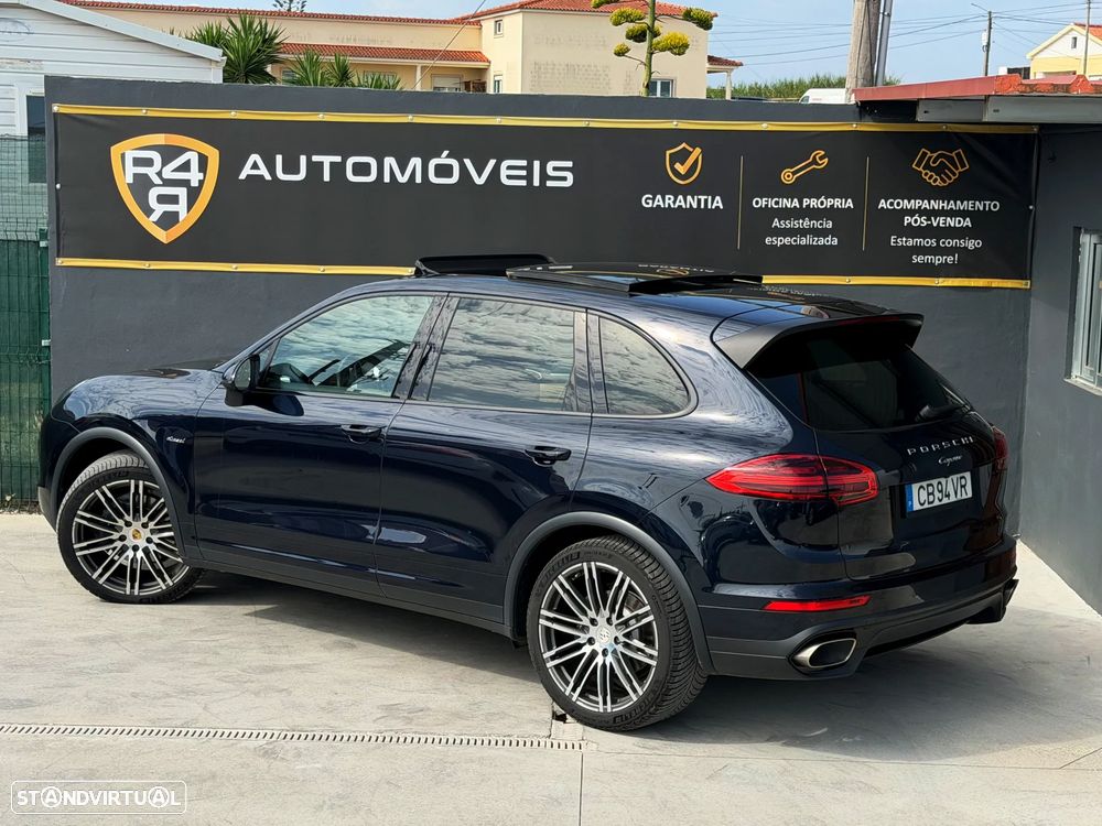 Porsche Cayenne 3.0 V6 - 25