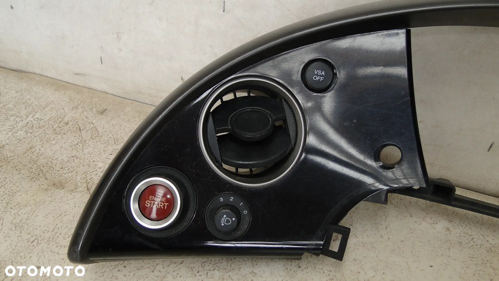 HONDA CIVIC VIII UFO PANEL NAWIEWU KLIMATYZACJI PRZEŁĄCZNIK RAMKA OSŁONA LICZNIKA EUROPA - 2