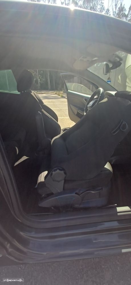 SEAT Ibiza 1.6 TDI DPF - 4