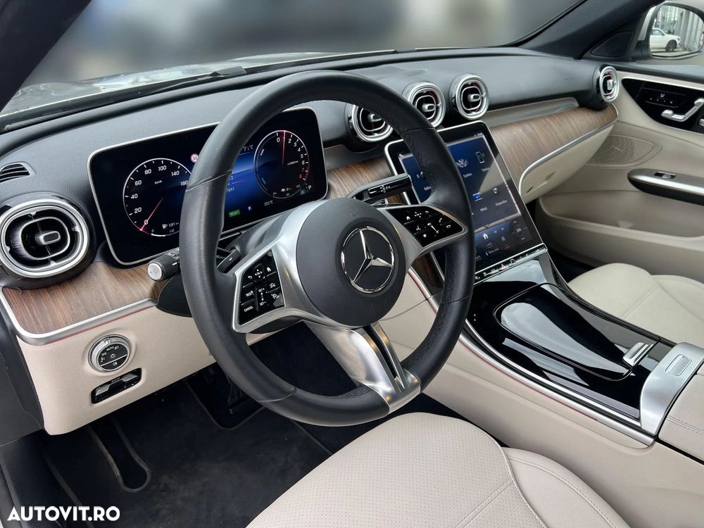 Mercedes-Benz C - 9