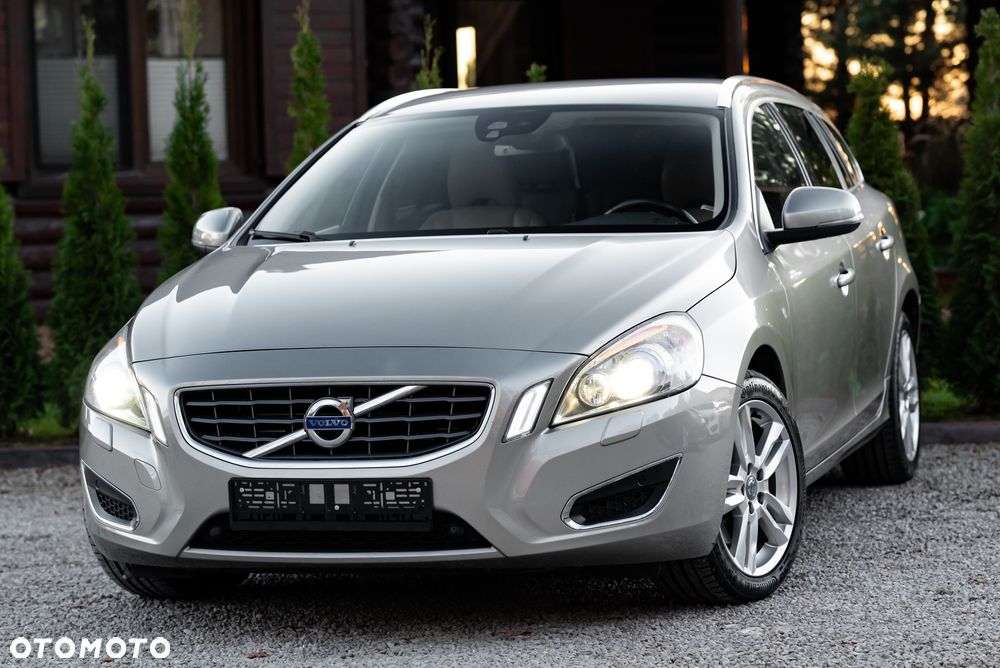 Volvo V60 T5 Momentum
