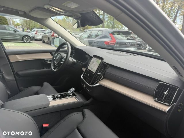 Volvo XC 90 B5 B AWD Plus Bright 7os - 24