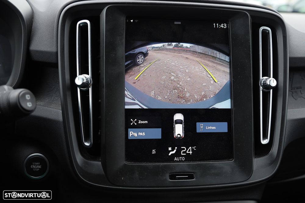 Volvo XC 40 1.5 T2 Momentum Core - 24