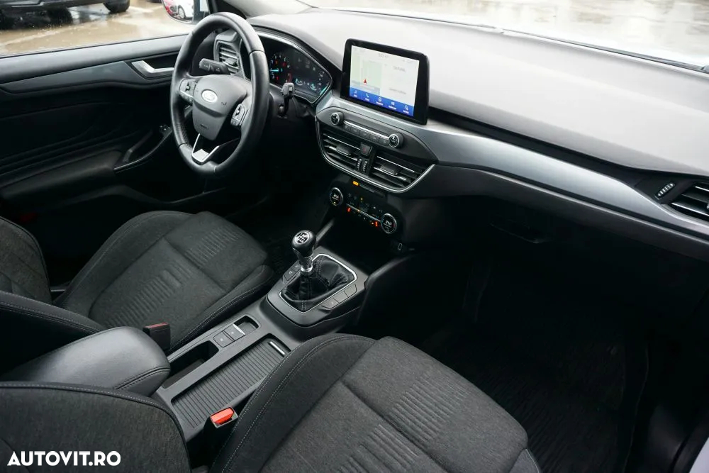 Ford Focus 1.0 EcoBoost Active - 20