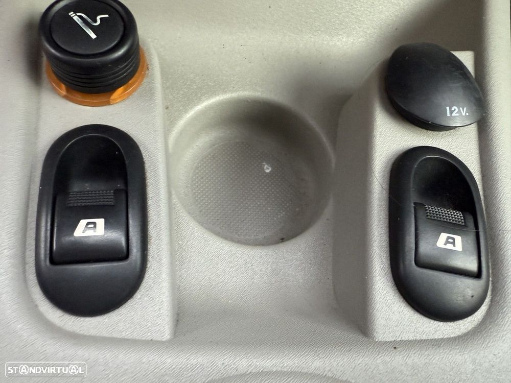 Citroën C3 1.4 Exclusive - 26