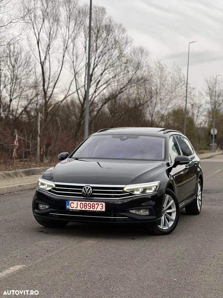 Volkswagen Passat Variant 2.0 TDI SCR DSG Highline - 2
