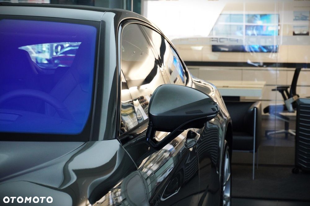 Porsche Panamera - 5