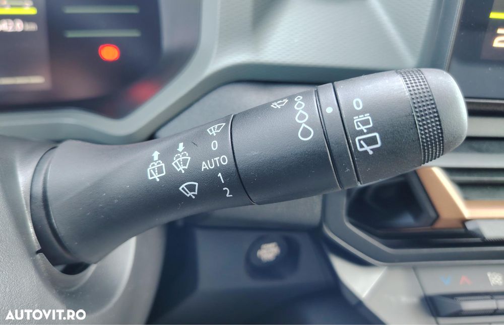 Dacia Duster HEV 155 Extreme - 13