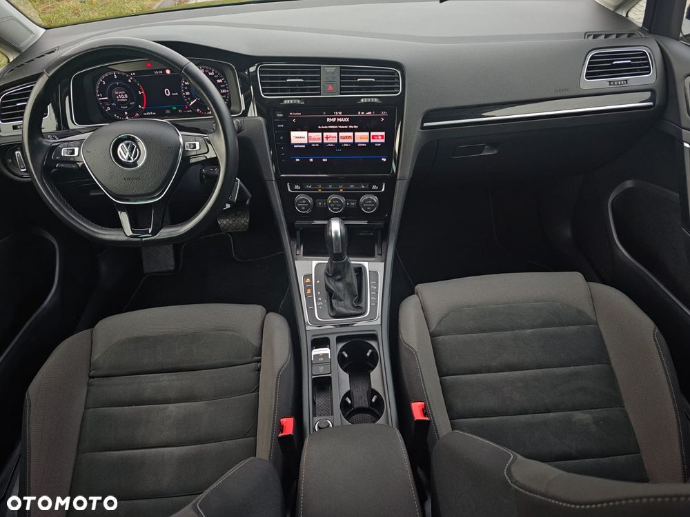 Volkswagen Golf 2.0 TDI R-Line DSG - 25