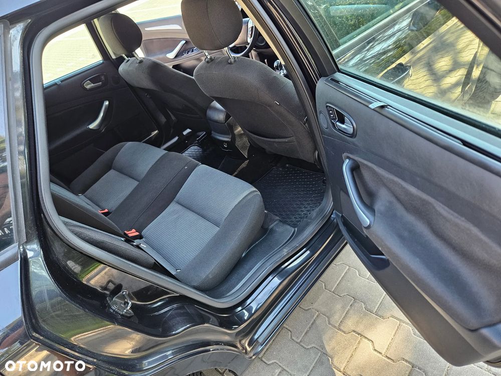 Ford Mondeo - 14