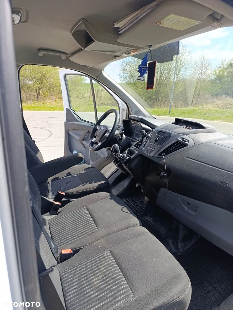 Ford Transit Custom - 8