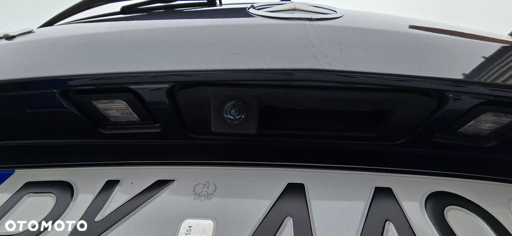 Mercedes-Benz GLK - 11