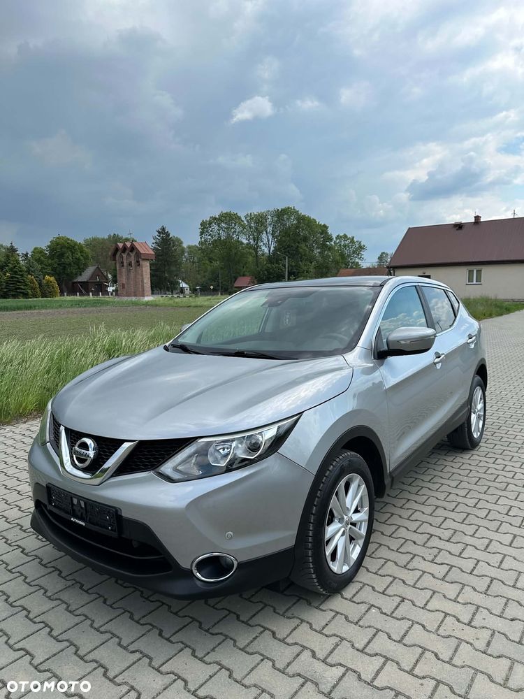 Nissan Qashqai 1.2 DIG-T 360 - 1