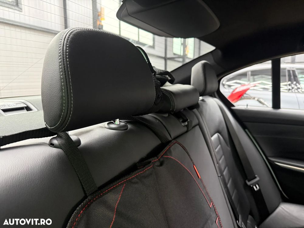 BMW M3 M340i xDrive AT MHEV - 35