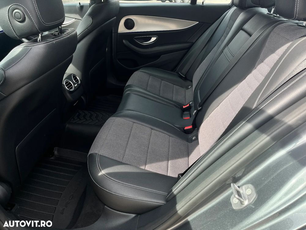 Mercedes-Benz E 200 4MATIC Aut. - 11