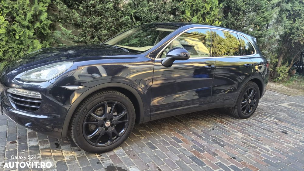 Porsche Cayenne - 11