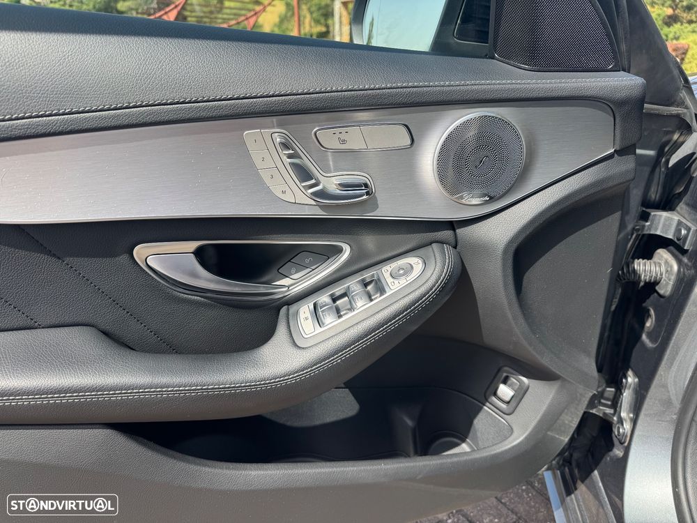 Mercedes-Benz C 220 d AMG Line - 16