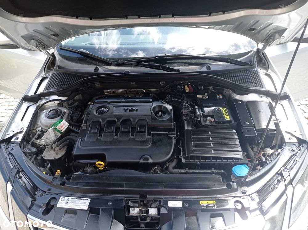 Skoda Octavia 1.6 TDI SCR Ambition - 14