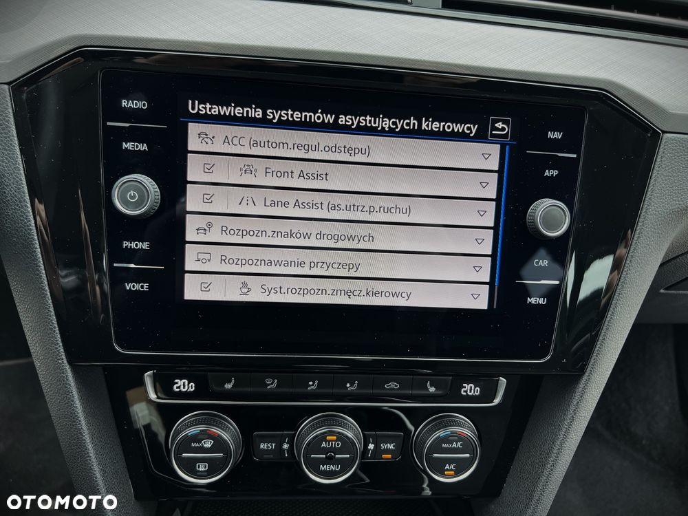 Volkswagen Passat 1.5 TSI EVO Business - 24