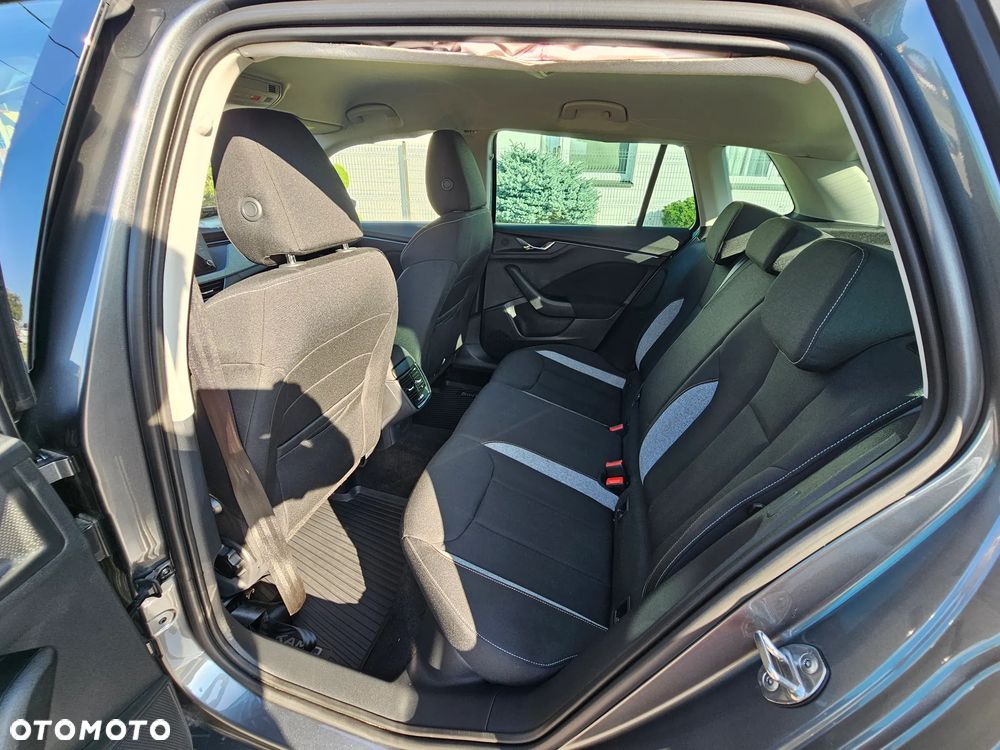 Skoda Kamiq 1.5 TSI Ambition DSG - 10