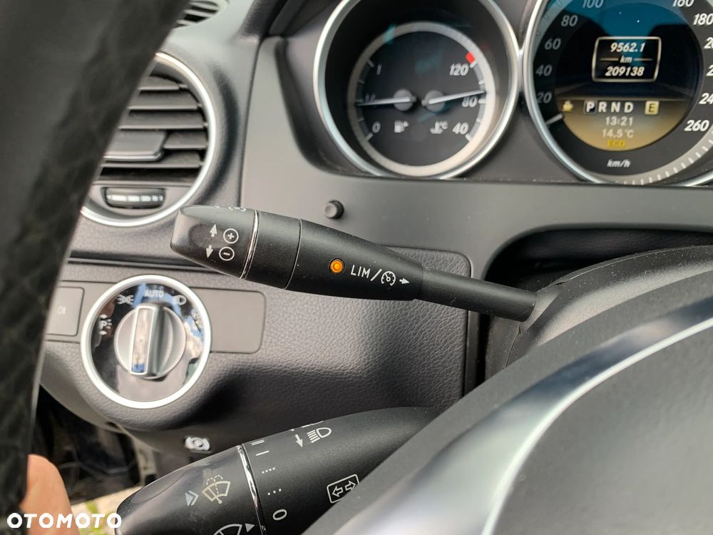 Mercedes-Benz Klasa C - 29