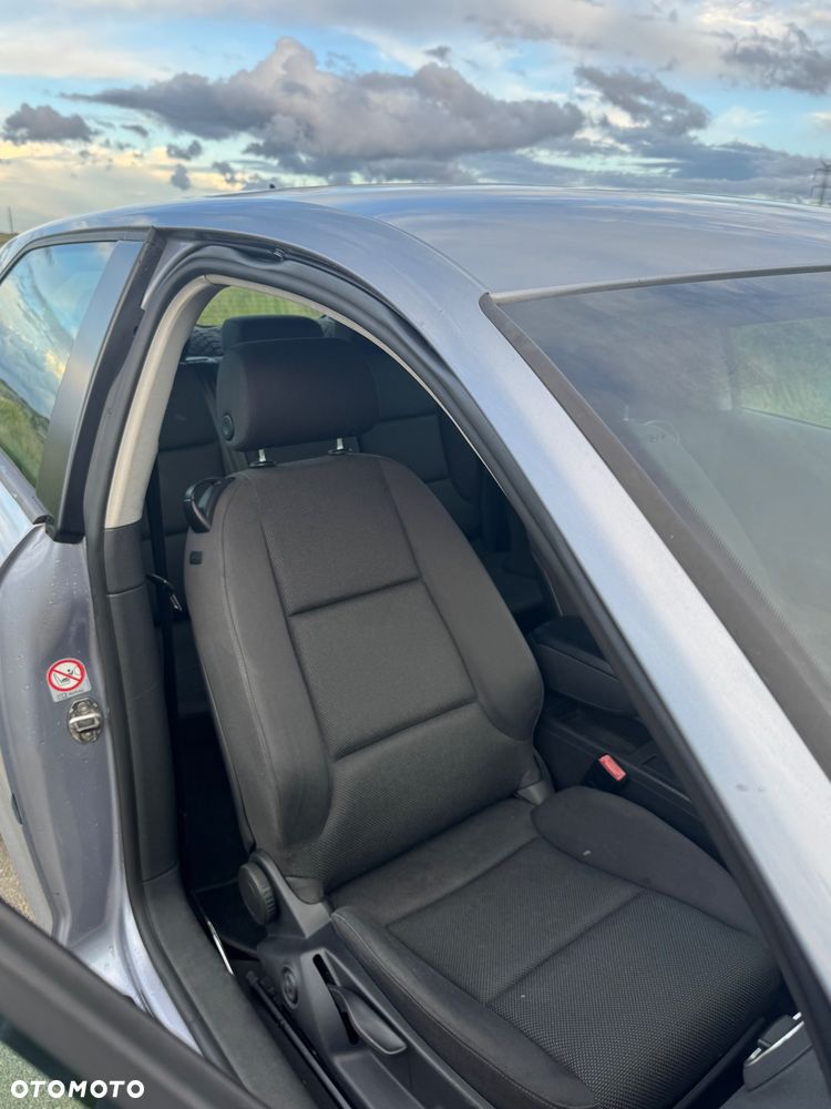 Audi A3 3-drzwiowe 1.6 FSI Ambiente - 10
