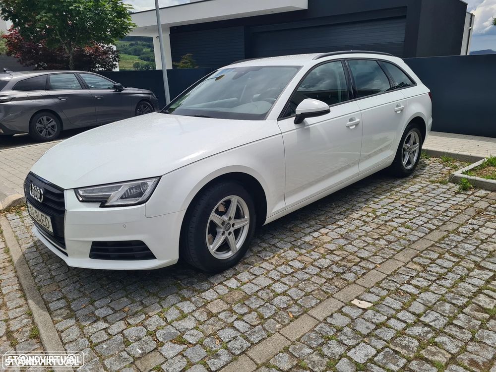 Audi A4 Avant 2.0 TDI - 9