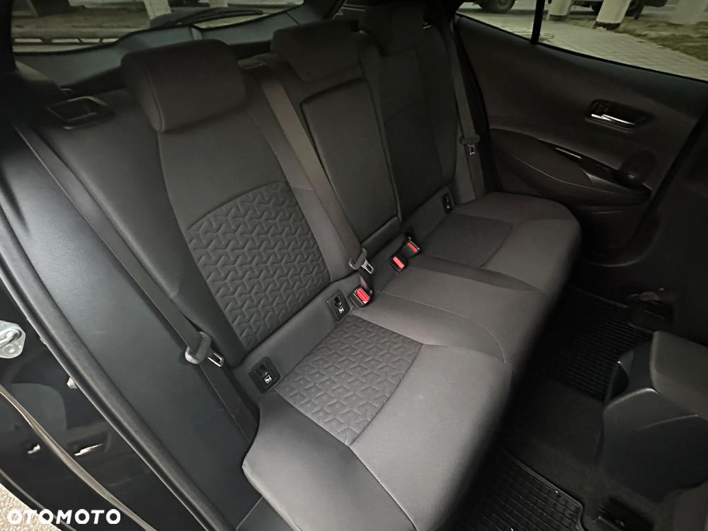 Toyota Corolla - 18