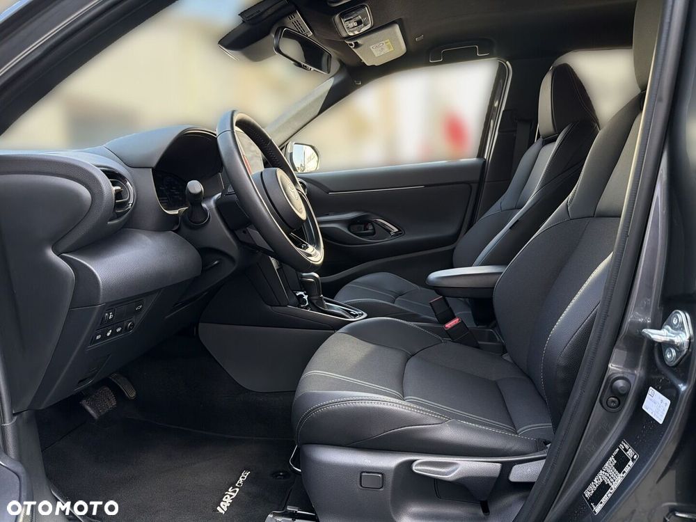 Toyota Yaris Cross Hybrid 1.5 Executive - 9