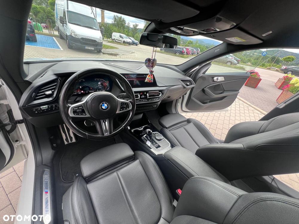 BMW Seria 2 218i M Sport - 15