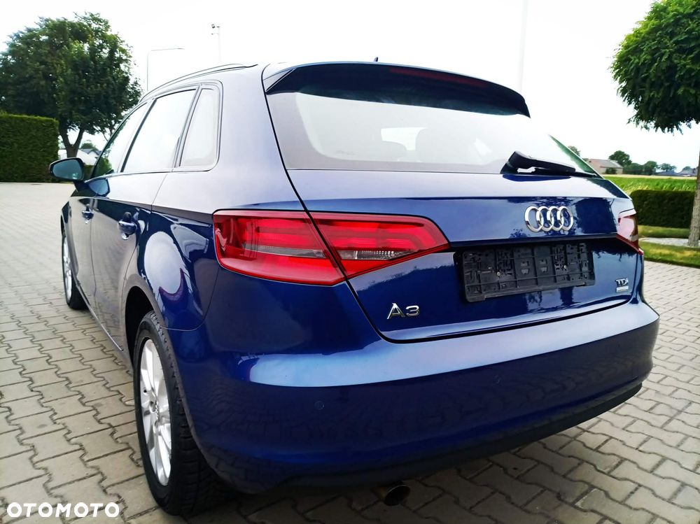 Audi A3 Sportback - 10