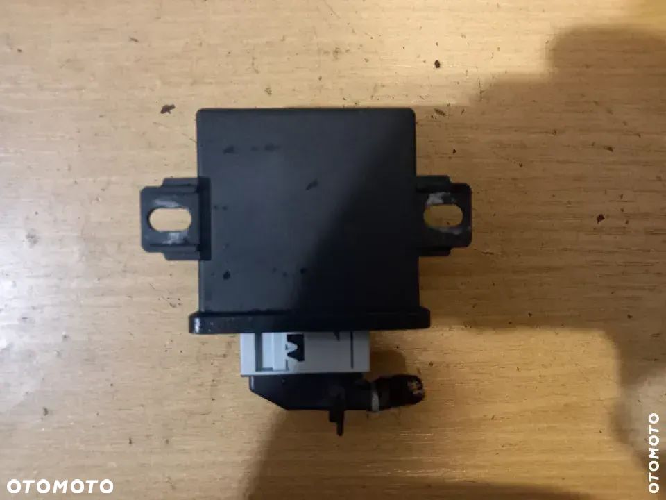 Sterownik świateł Volkswagen Golf V 1T0907357 - 2