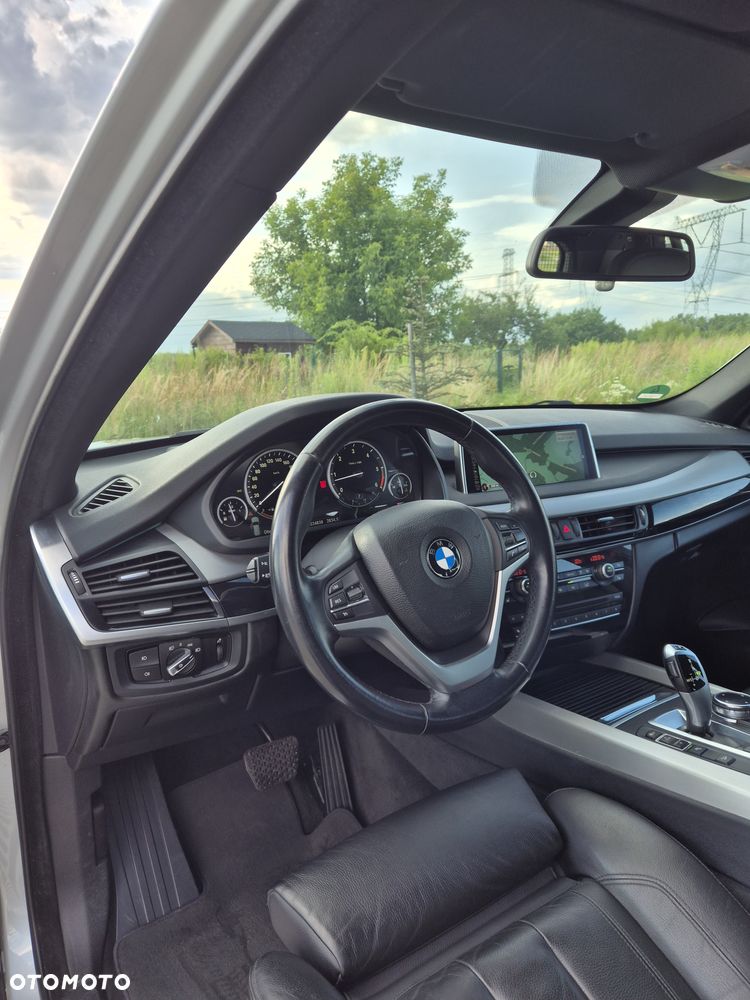 BMW X5 xDrive40d - 18
