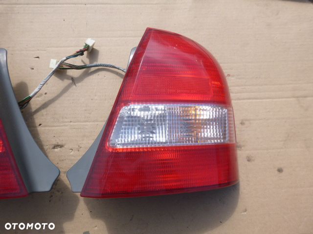 LAMPA LEWY TYŁ LEWA TYLNA PRAWY TYŁ PRAWA TYLNA KOMPLET MAZDA 323F SEDAN 98-03 - 3