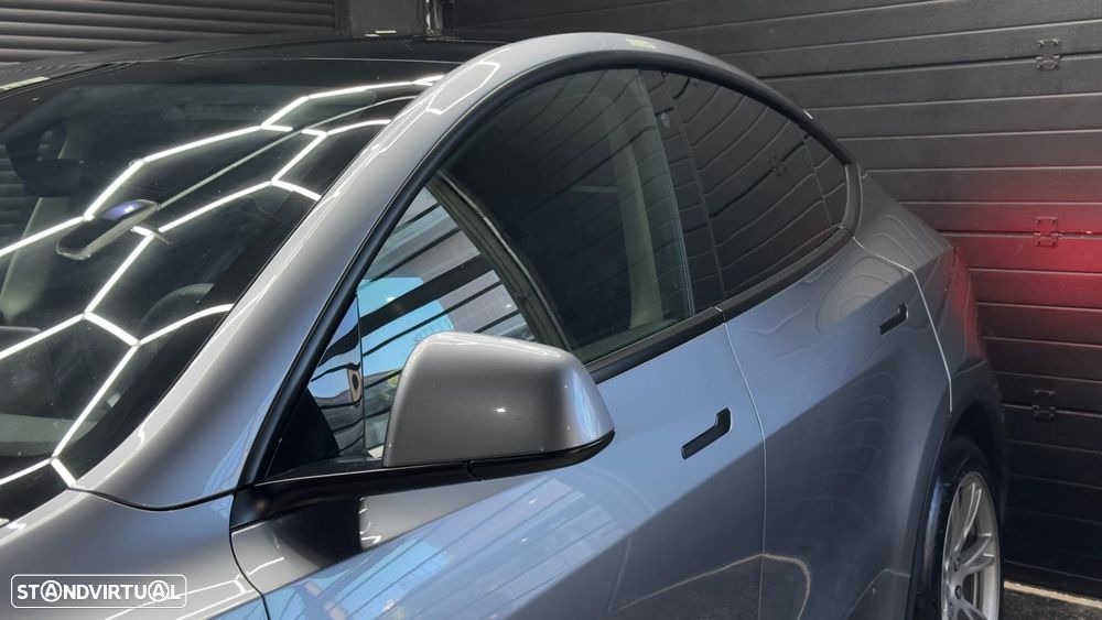 Tesla Model Y Long Range Tração Integral - 10