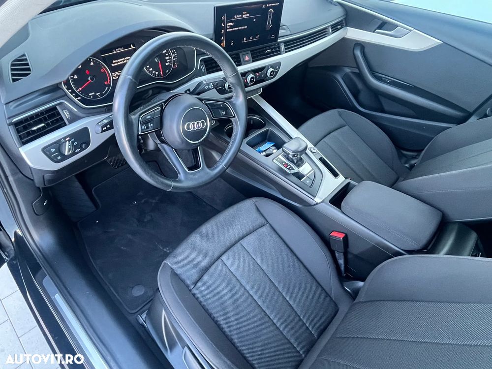 Audi A4 40 TDI S tronic MHEV Basic - 13