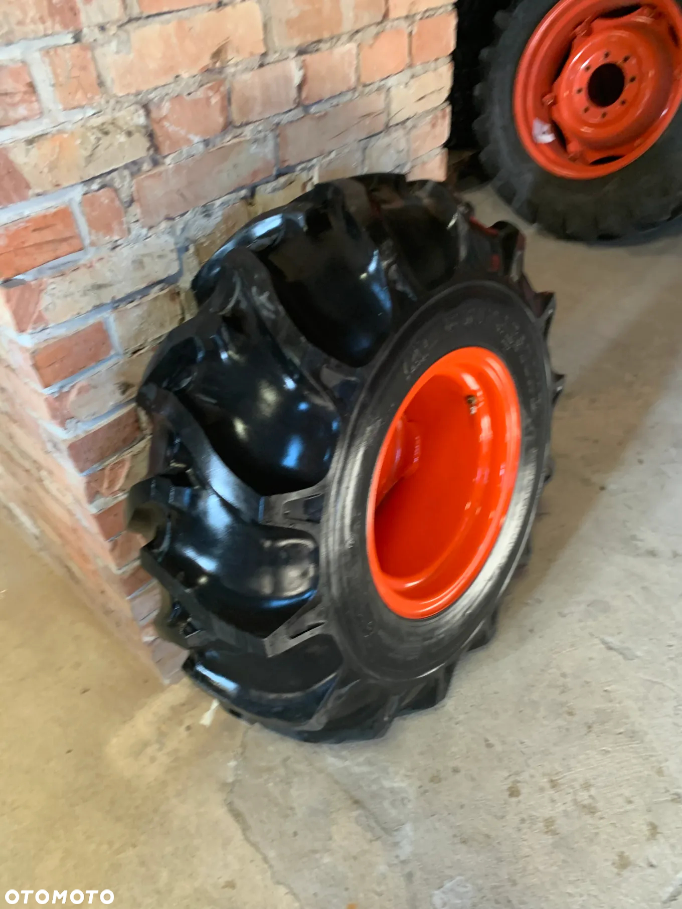 FV 23% Nowa Opona 12,4-16 BRIDGESTONE FARMSERVIS LUG-F odpowiednik 320/85/16 Opona + Felga Kubota Koła - 3