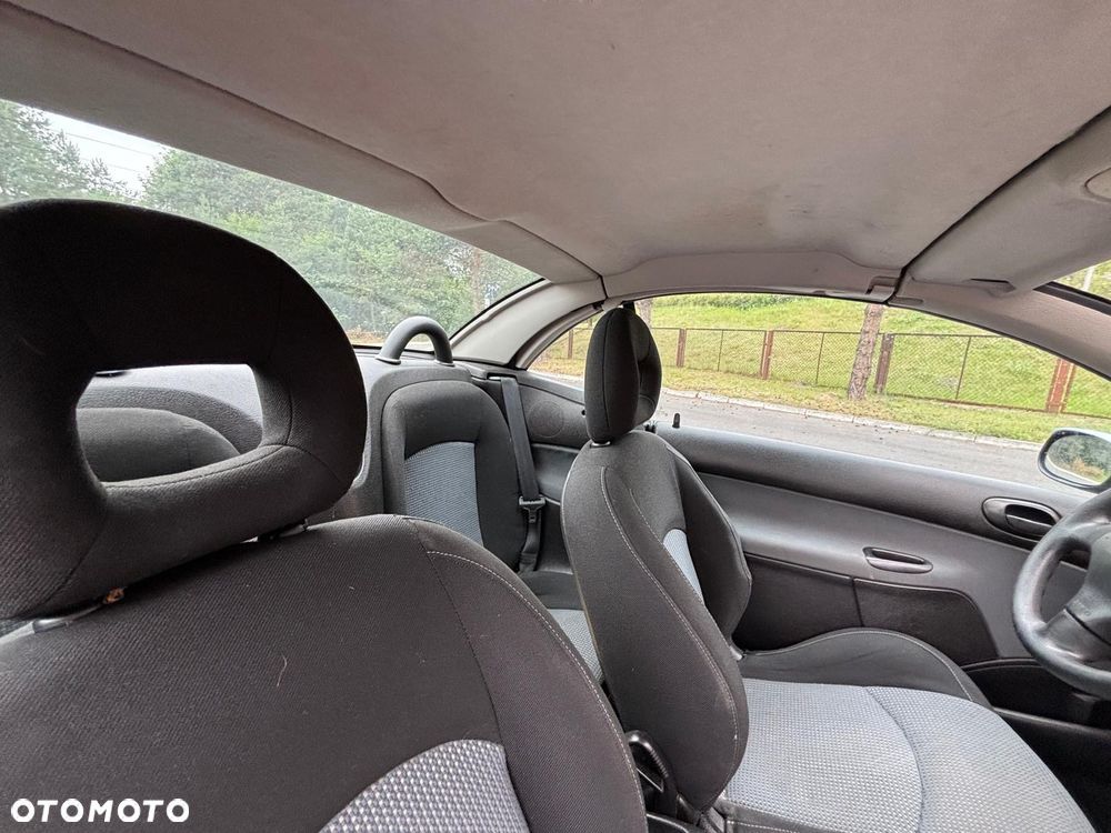 Peugeot 206 - 9