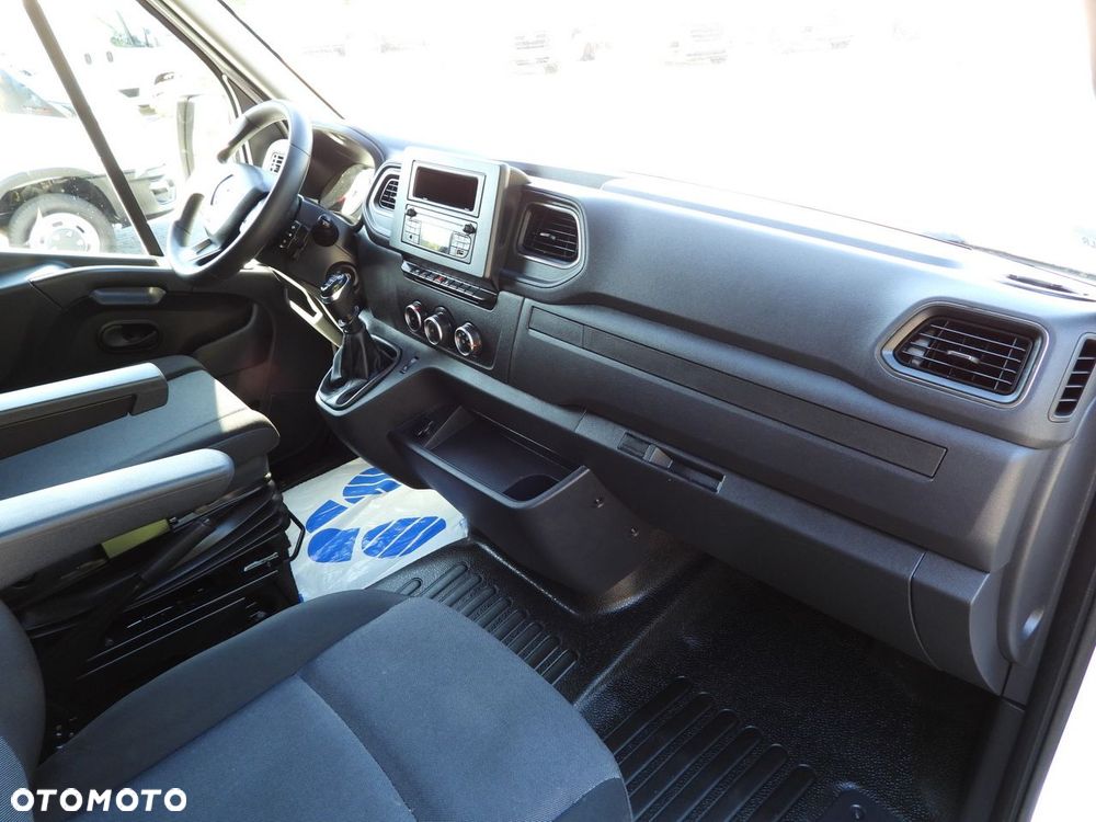 Renault MASTER  PLANDEKA 10 PALET WEBASTO TEMPOMAT LEDY PNEUMATYKA KLIMATYZACJA  165KM - 36