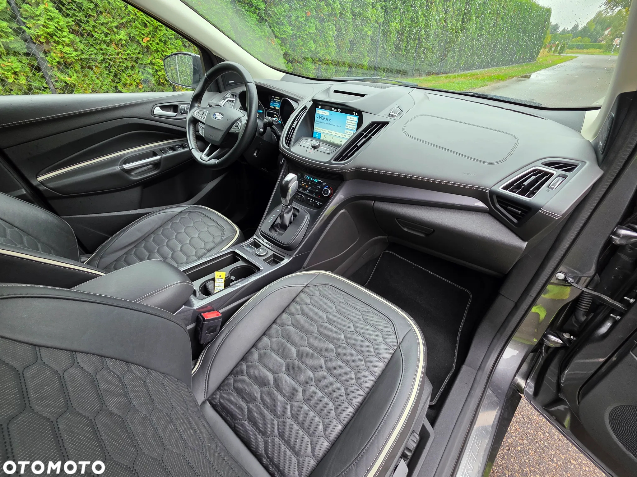 Ford Kuga - 6