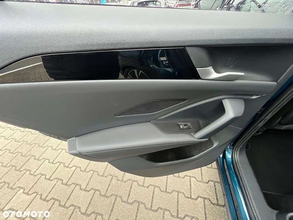 Volkswagen Tiguan - 19