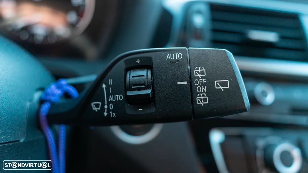 BMW 118 d Line Urban Auto - 20