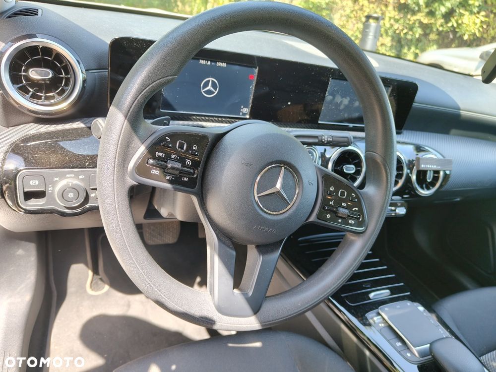 Mercedes-Benz CLA - 7