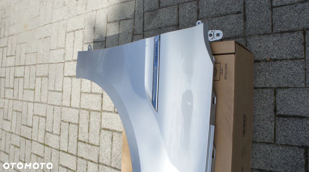 PRZEDNI PRAWY BŁOTNIK RENAULT MEGANE IV - 3