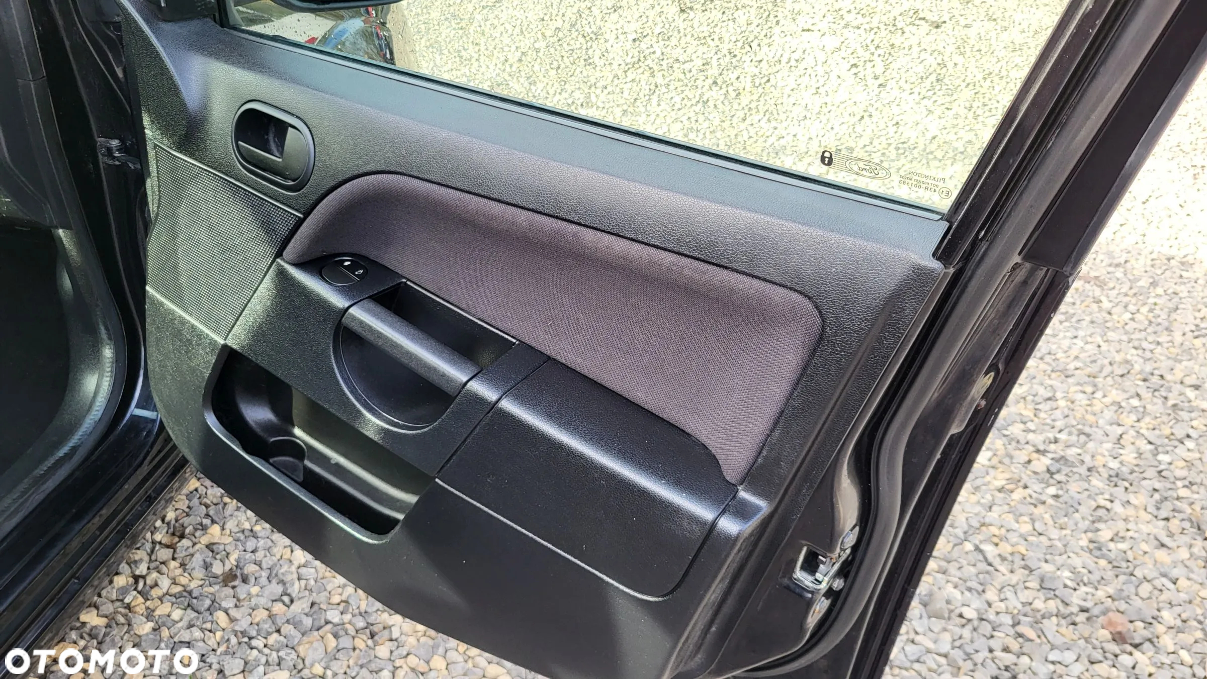 Ford Fiesta 1.3 Black Magic - 22