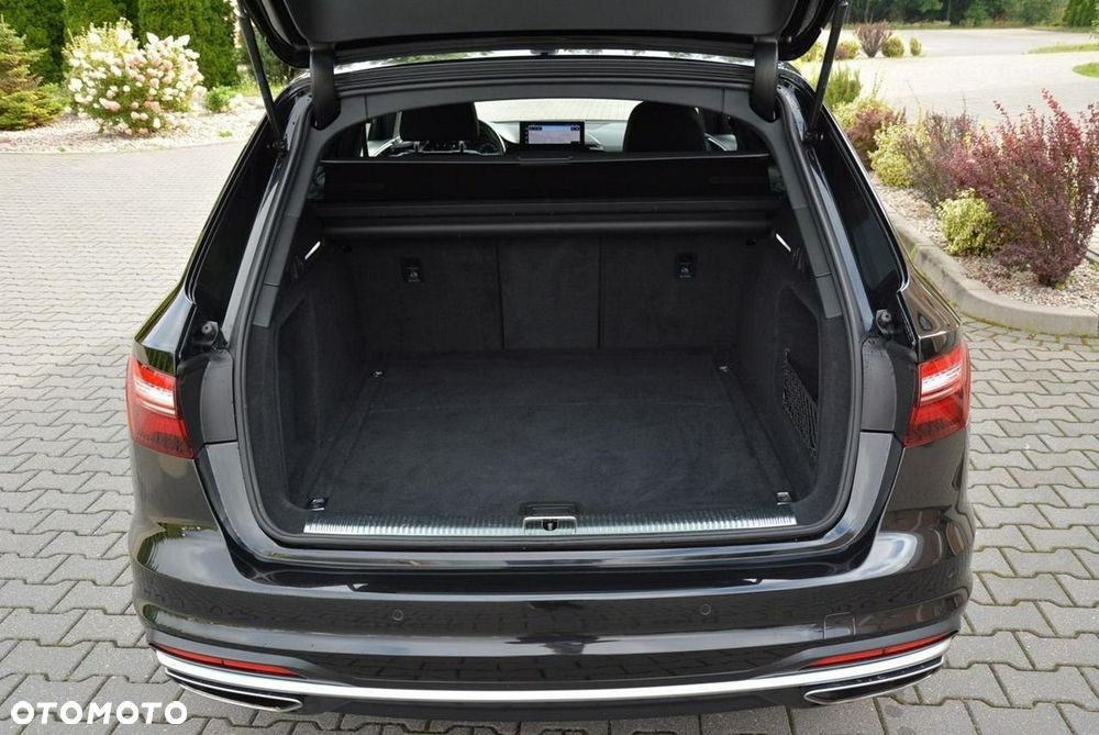 Audi A4 Avant 40 TDI S Line S tronic - 38