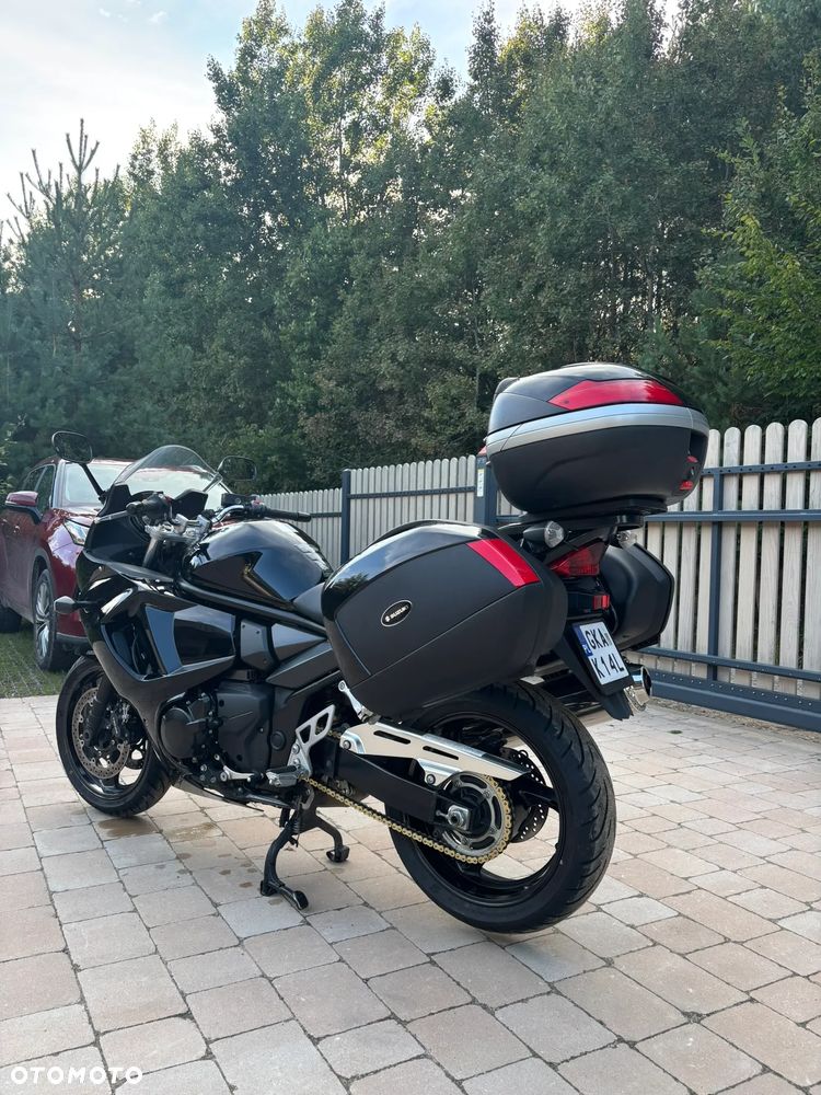 Suzuki GSX - 10