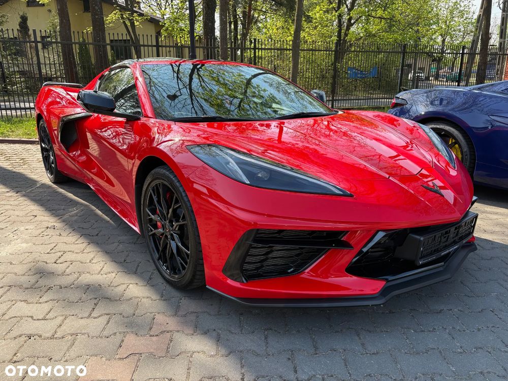 Chevrolet Corvette - 4