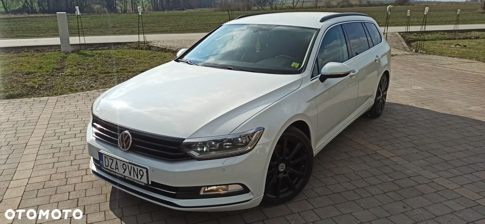 Volkswagen Passat - 9