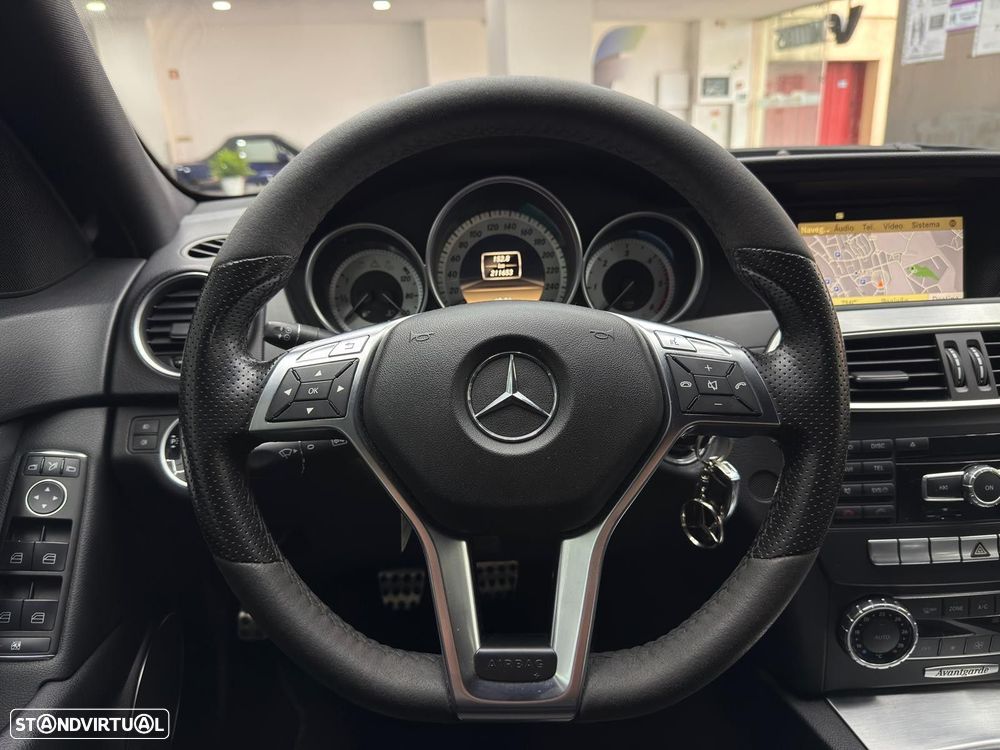 Mercedes-Benz C 220 BlueTEC AMG Line - 23